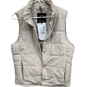 Pull & Bear Beige Quilted Puffer Vest Size S NWT Urban Theory